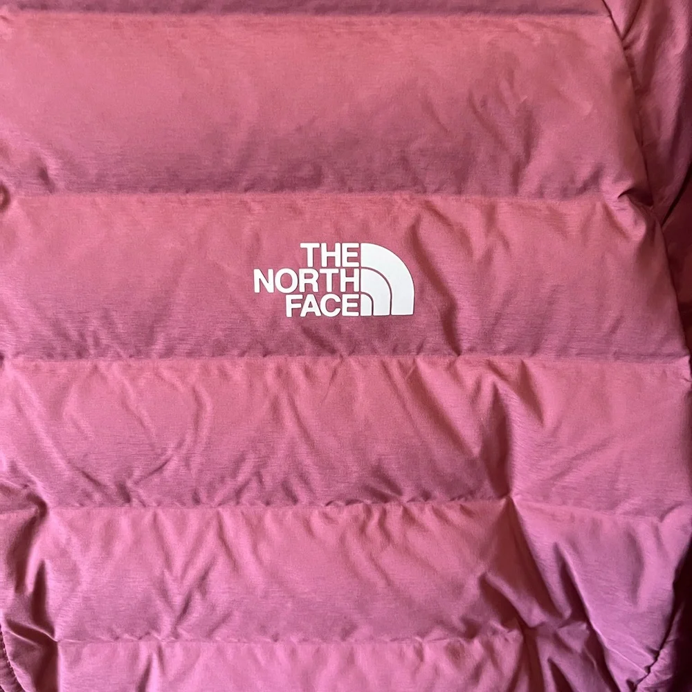 The North Face Maroon Women's Jacket - Picture 2 of 6